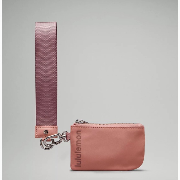 SOLD OUT EVERYWHERE BNWT Pastel & Pink Twilight Lululemon Dual Pouch - Picture 4 of 7
